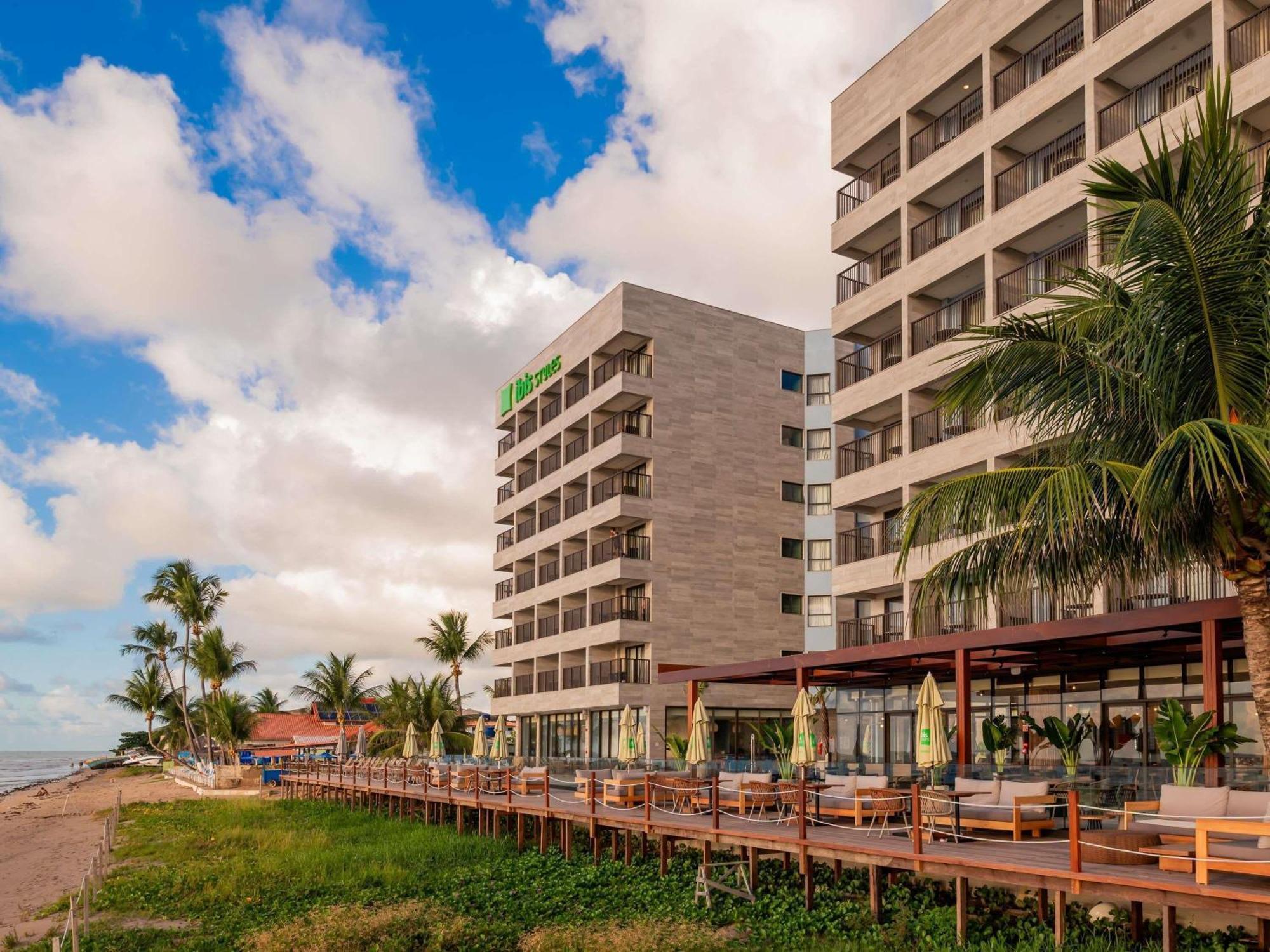 Ibis Styles Maragogi - O Primeiro Ibis Styles Pe Na Areia Do Brasil ภายนอก รูปภาพ